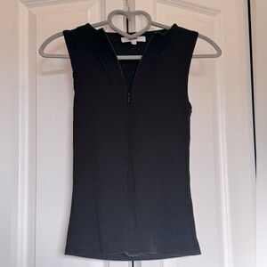 Joah Brown Invisible Zip Tank size S/M
